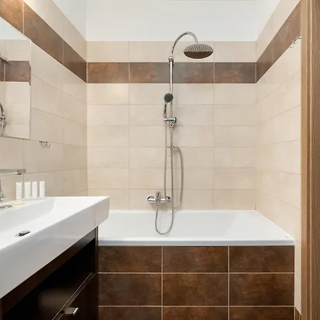 Appartement Przytulny Z Parkingiem By Renters